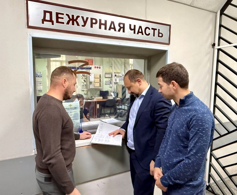 Общественники в Красногорске проверили несение службы сотрудниками Дежурной части полиции