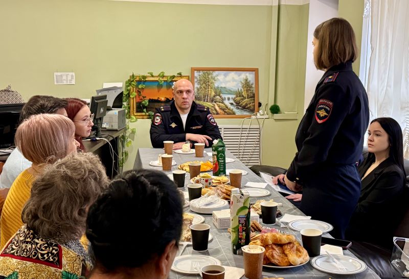 Начальник УМВД России по г.о. Красногорск встретился с вдовами и родственниками сотрудников, погибших при исполнении служебных обязанностей