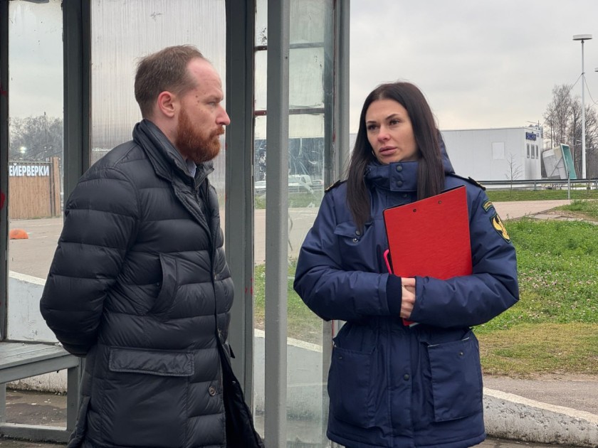 На Пятницком шоссе проверили работу общественного транспорта в утренние часы пик