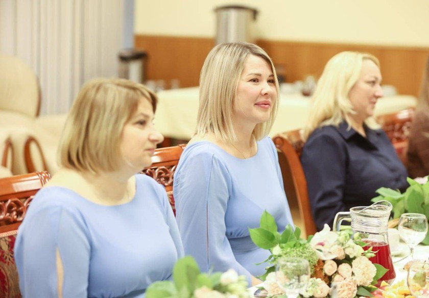 Глава Красногорска поздравил Мам с праздником