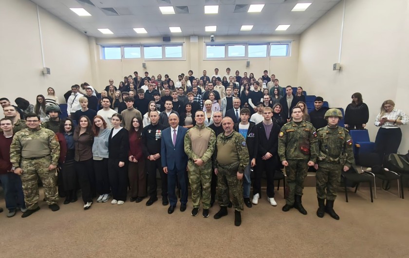 В Московском областном филиале Президентской академии в Красногорске прошло торжественное открытие военно-патриотического клуба «Рубеж»