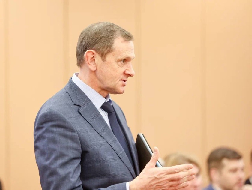 Выездная администрация провела встречу на Красногорском заводе им. С. А. Зверева холдинга «Швабе» Госкорпорации Ростех.