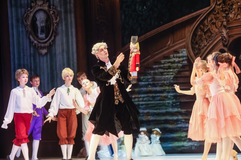 Во Дворце культуры «Подмосковье» состоялась премьера постановки балета «Щелкунчик»