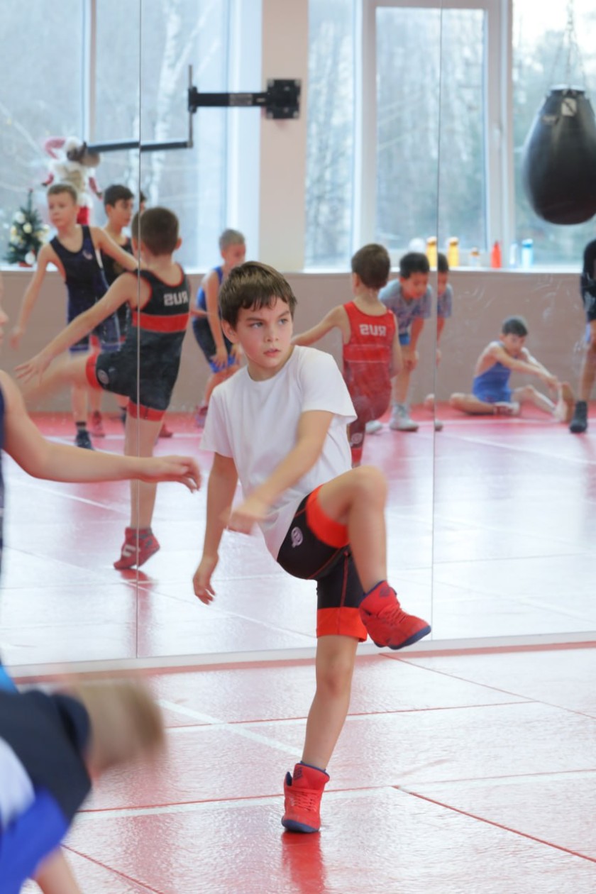 В Красногорске прошла открытая тренировка по греко-римской борьбе, объединившая команды из разных городов Подмосковья