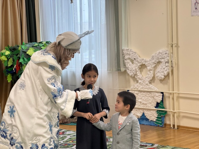 В Путилково прошла благотворительная акция «Елка желаний» для детей участников СВО