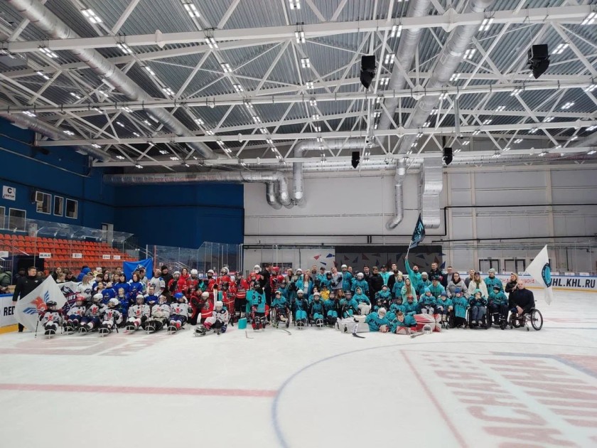 В Красногорске состоялся турнир на Кубок Главы городского округа по адаптивному хоккею