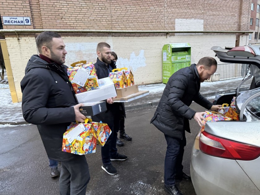 Уже завтра из Красногорска в Сватово отправится партия подарков для воспитанников школы-интерната