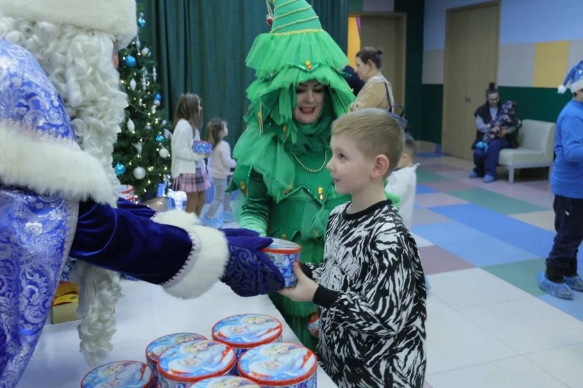 В доме культуры «Опалиха» прошла всероссийская благотворительная акция «Ёлка желаний»