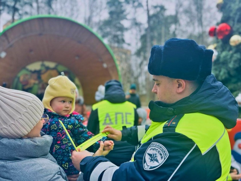 В Красногорске автоинспекторы провели профилактическое мероприятие «Засветись»