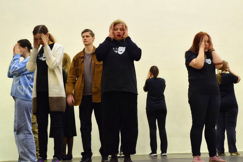 Мастер-класс по актерскому мастерству состоялся в литературном театре «Отражение»