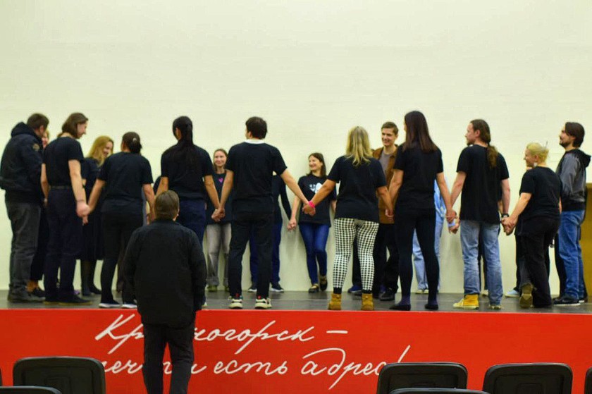 Мастер-класс по актерскому мастерству состоялся в литературном театре «Отражение»