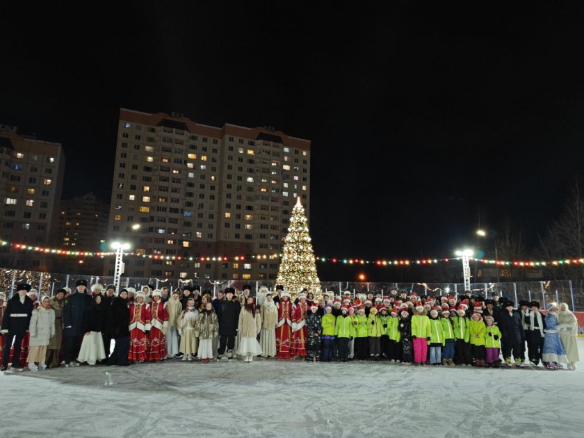 В Нахабино состоялся красочный и незабываемый Новогодний кадетский бал на льду