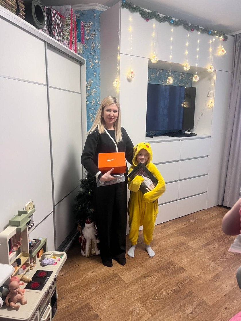 В Красногорске продолжается благотворительная акция «Ёлка желаний»