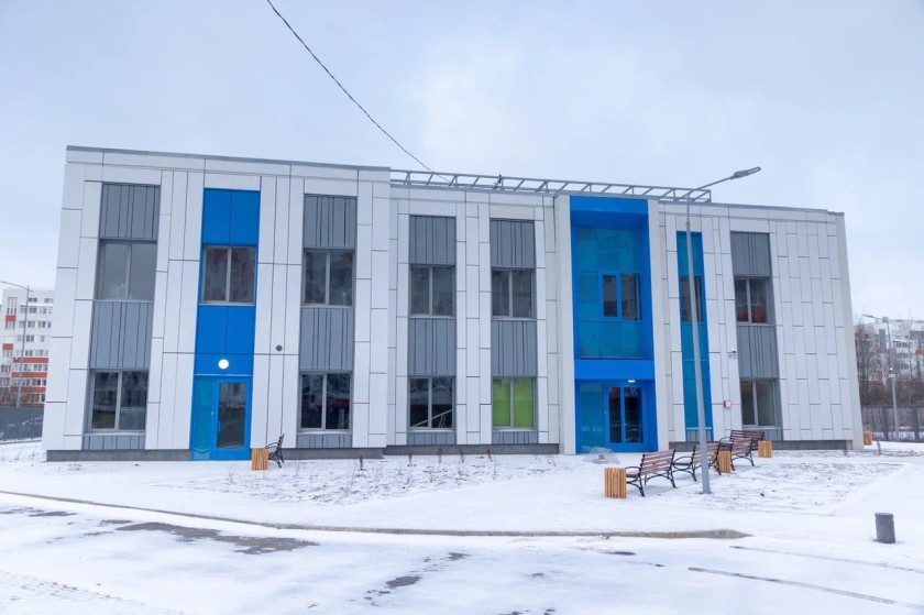 В жилом комплексе «Новая Рига» построили детско-взрослую поликлинику, рассчитанную на 150 приемов в смену