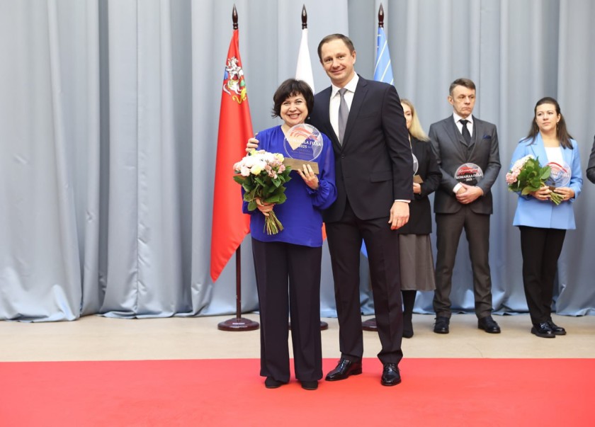 Дмитрий Волков провел оперативное совещание, на котором назвали «Команду года»