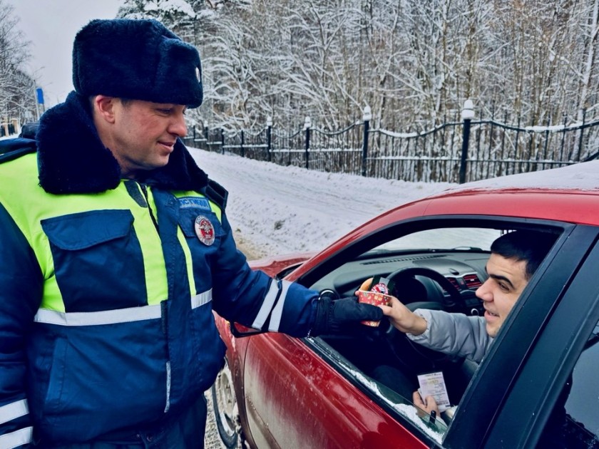 В Московской области сотрудники Госавтоинспекции провели акцию «За рулем - не крепче чая!»
