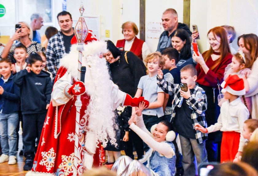 Марафон из более 300 новогодних и рождественских мероприятий подходит к завершению