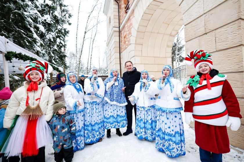 Дмитрий Волков вместе с жителями торжественно открыл филиал «Сабурово» Культурно-досугового комплекса «Красногорье»