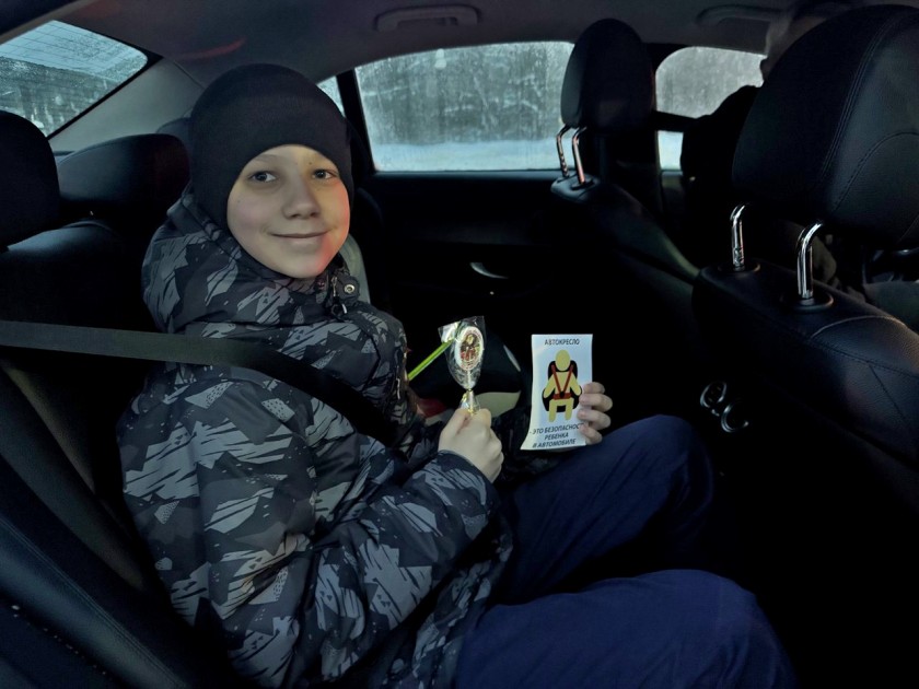 Автоинспекторы проконтролировали безопасность юных пассажиров
