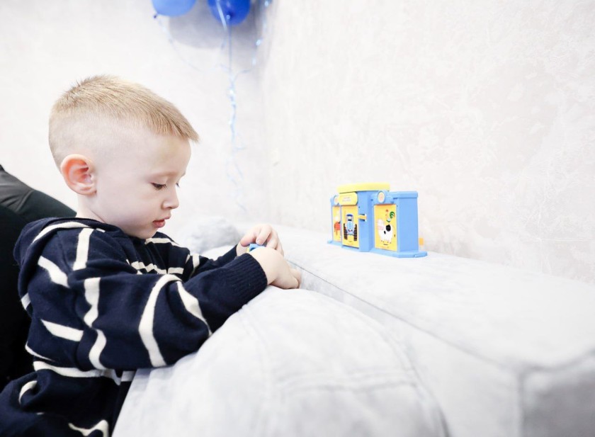 Дмитрий Волков навестил семью Героя, вернувшегося со спецоперации