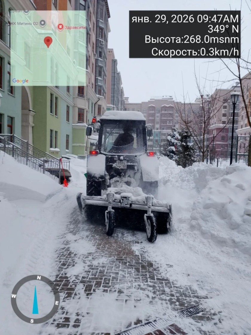 Снегопад не прекращается, как и работа дорожных и коммунальных служб