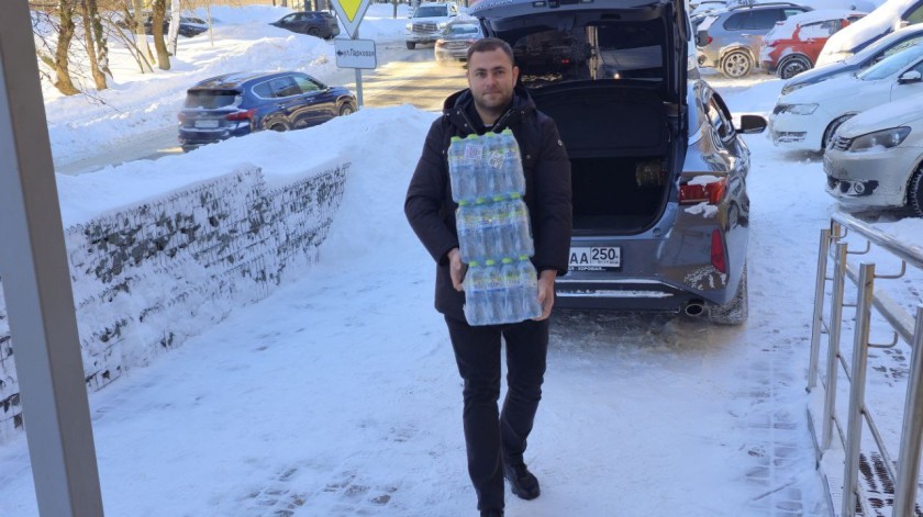 Красногорские партийцы и депутаты собрали новую партию груза для поддержки участников СВО