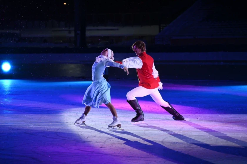 Яркое и захватывающее событие прошло сегодня в Красногорске: на стадионе «Зоркий» благодаря ледовому представлению «Щелкунчик» ожила настоящая сказка, которая перенесла зрителей в мир фантазий и искренних чувств