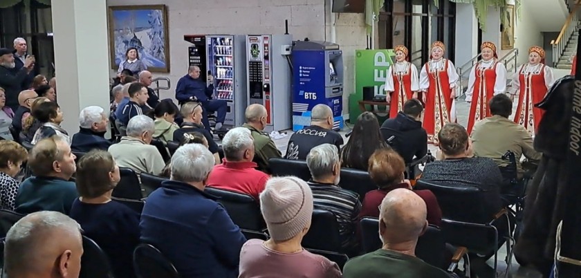 Хор русской песни «Россияночка» выступил для участников СВО в санатории «Архангельское»