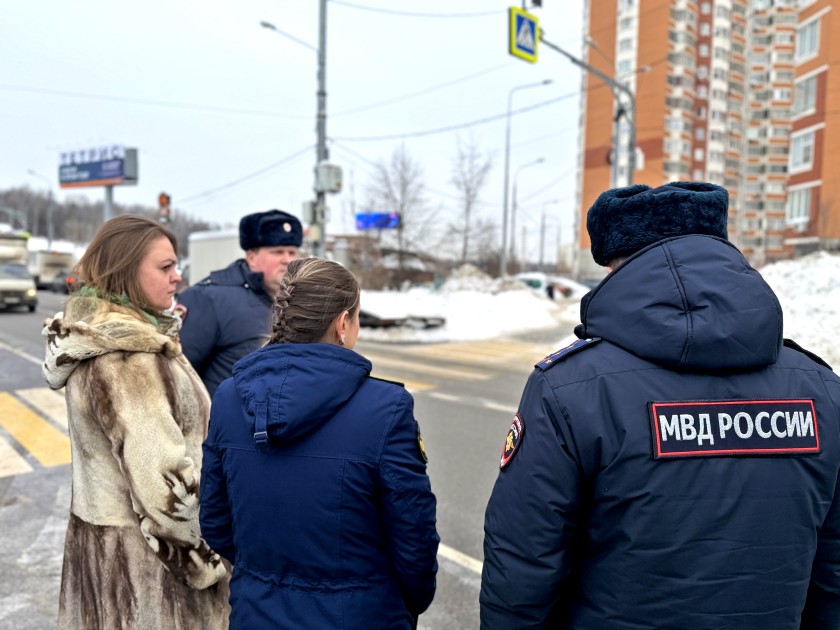 Сотрудники Подмосковной Госавтоинспекции приняли участие в комплексном обследовании улично-дорожной сети городского округа Красногорск