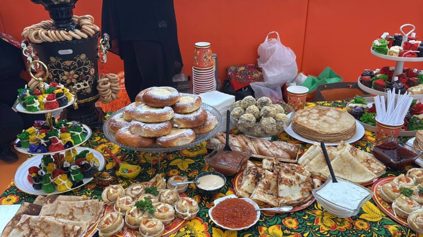 В Красногорске на этой неделе во всех школах и детских садах проходят Масленичные гуляния