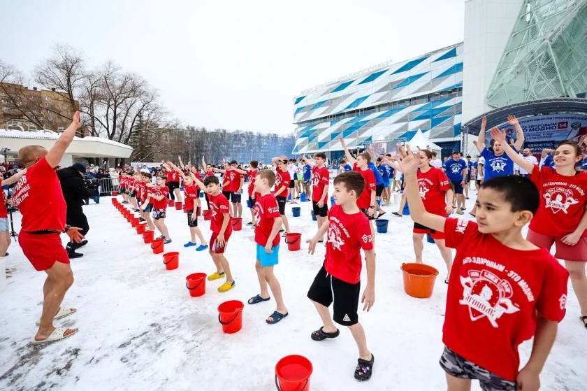 Дмитрий Волков поблагодарил участников международной акции «Быть здоровым – это модно!» в Красногорске