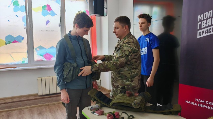 Встреча с Героем: урок мужества в Красногорском колледже