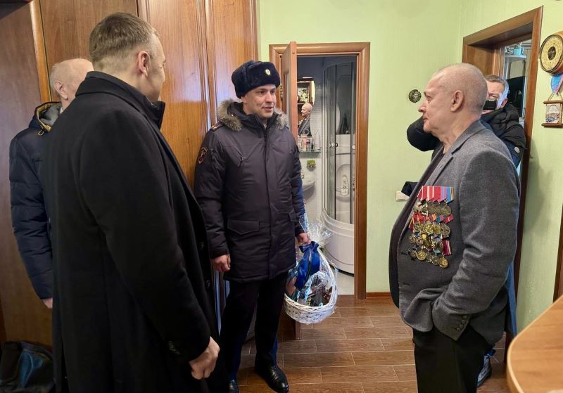 Начальник УМВД России по г.о. Красногорск и депутат Московской областной Думы поздравили ветеранов органов внутренних дел