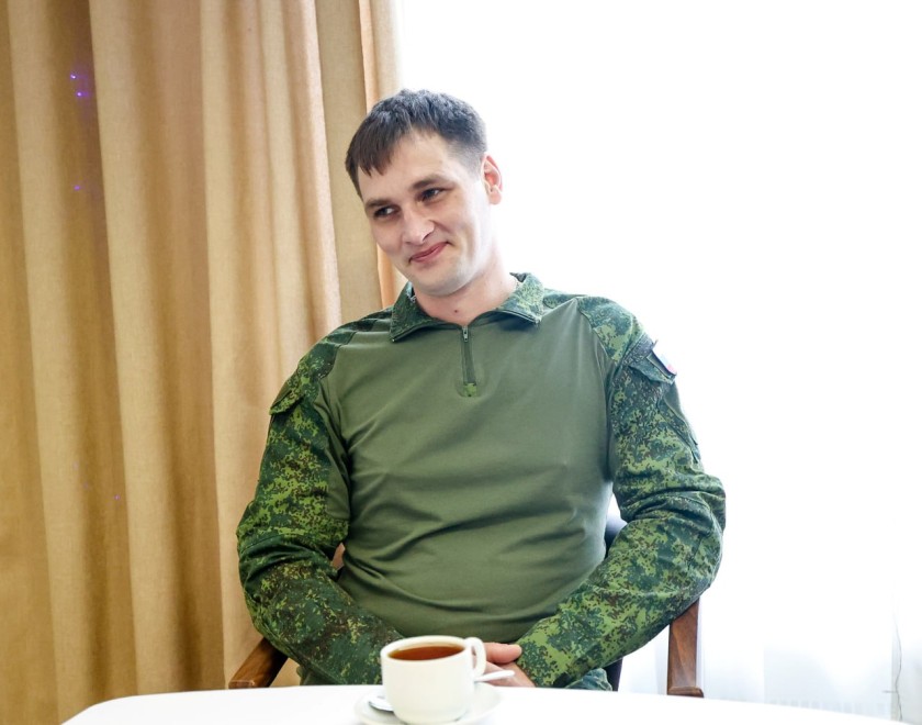 Дмитрий Волков навестил семью Героя СВО