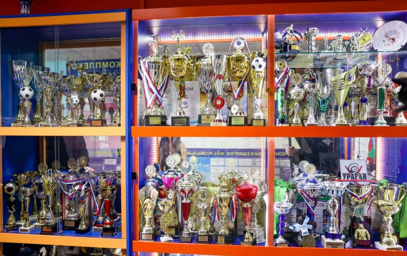 Дмитрий Волков проверил работу спортивно-оздоровительного комплекса «Петрово-Дальнее»