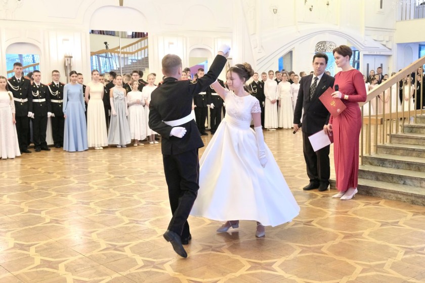 В Красногорске прошел кадетский бал