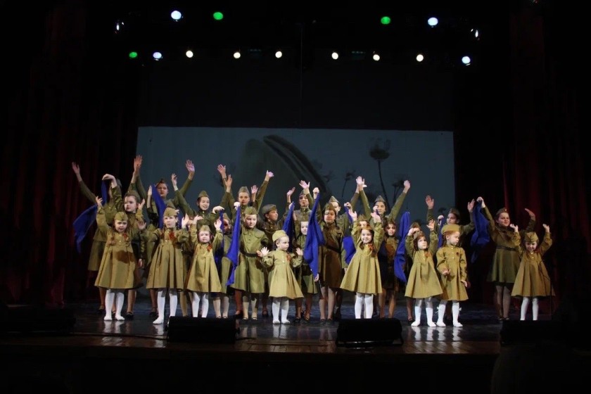 В ДК «Луч» состоялся гала‑концерт фестиваля, приуроченного к Году единства народов России