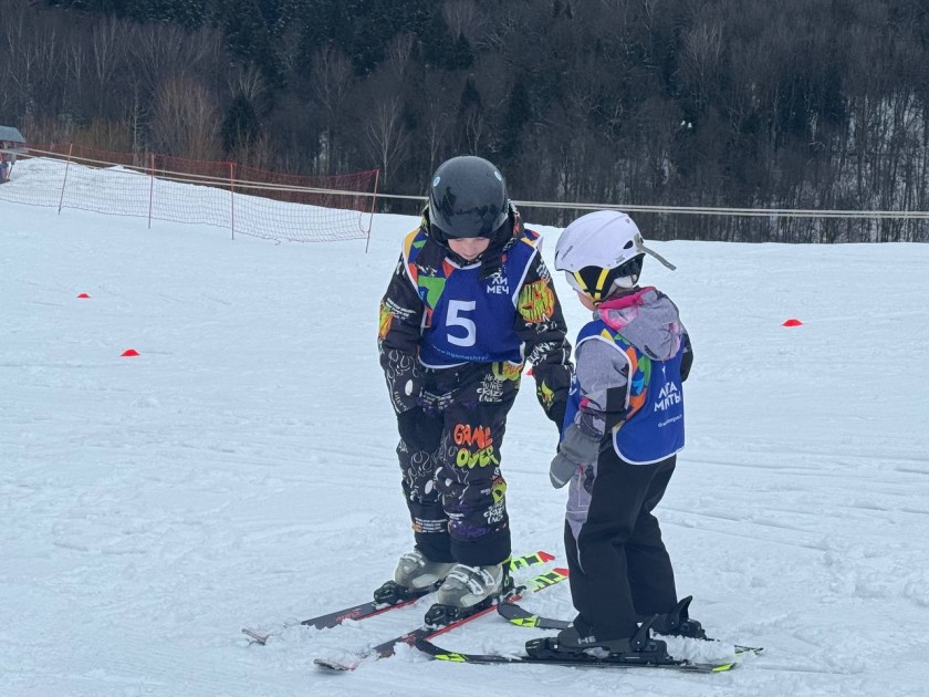Семейные старты по горным лыжам: спорт без границ в Красногорске
