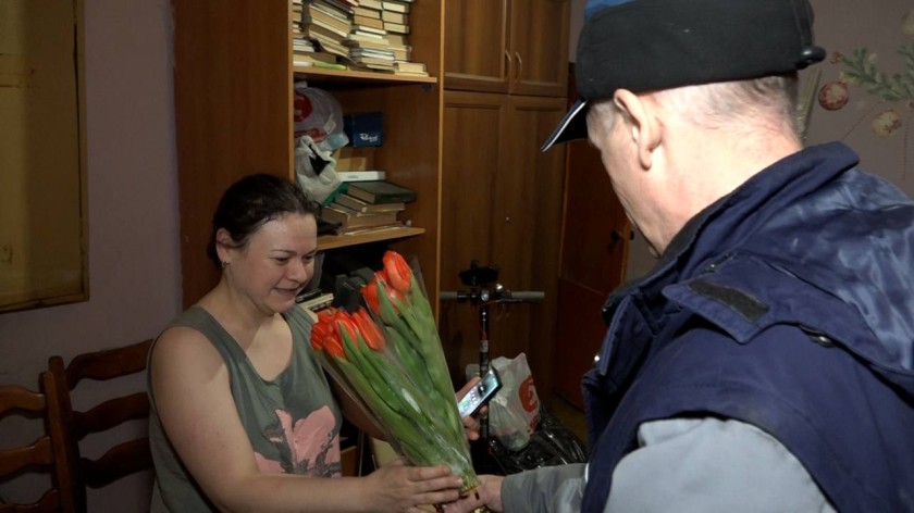 «Мособлгаз» поздравил жительниц Красногорска с 8 Марта!