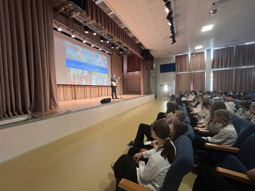 Школьникам в Красногорске рассказали, как спорт влияет на становление личности