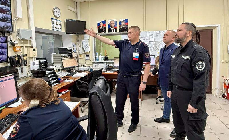 Представители Общественного совета проверили деятельность дежурной части полиции