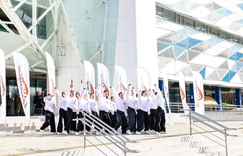 Дмитрий Волков поздравил красногорцев с 12-й годовщиной воссоединения Крыма с Россией