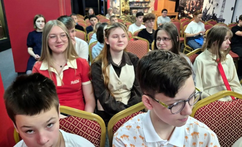 Красногорским школьникам рассказали о Дне воссоединения Крыма с Россией