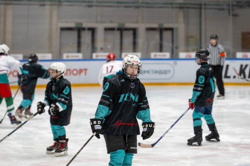 В Красногорске прошёл турнир по адаптивному хоккею «Йети приглашает друзей»!