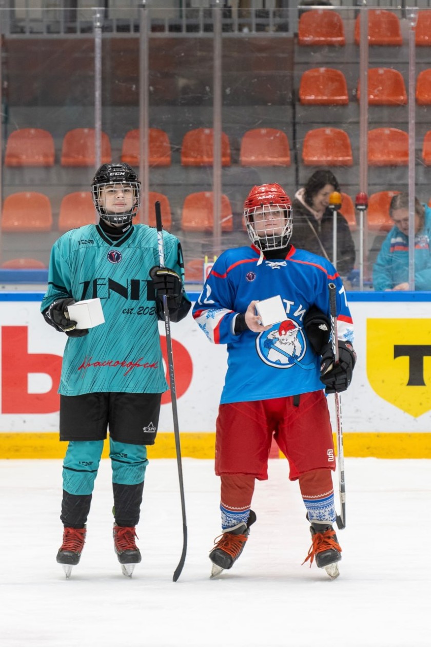 В Красногорске прошёл турнир по адаптивному хоккею «Йети приглашает друзей»!