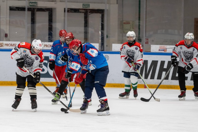 В Красногорске прошёл турнир по адаптивному хоккею «Йети приглашает друзей»!