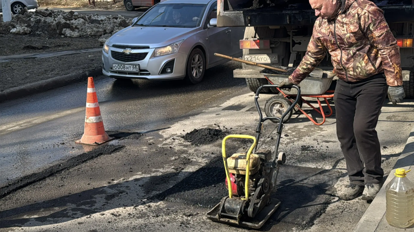 В Красногорске продолжается сезон ямочного ремонта