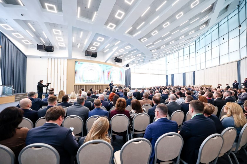 Дмитрий Волков принял участие в форуме «Эффективная РСО: от стандарта к цифре и качеству»