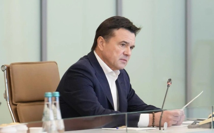 Дмитрий Волков принял участие в совещании Губернатора по вопросам уборки территорий и спортивной инфраструктуры