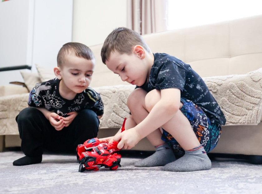 Дмитрий Волков навестил семью участника СВО из Красногорска